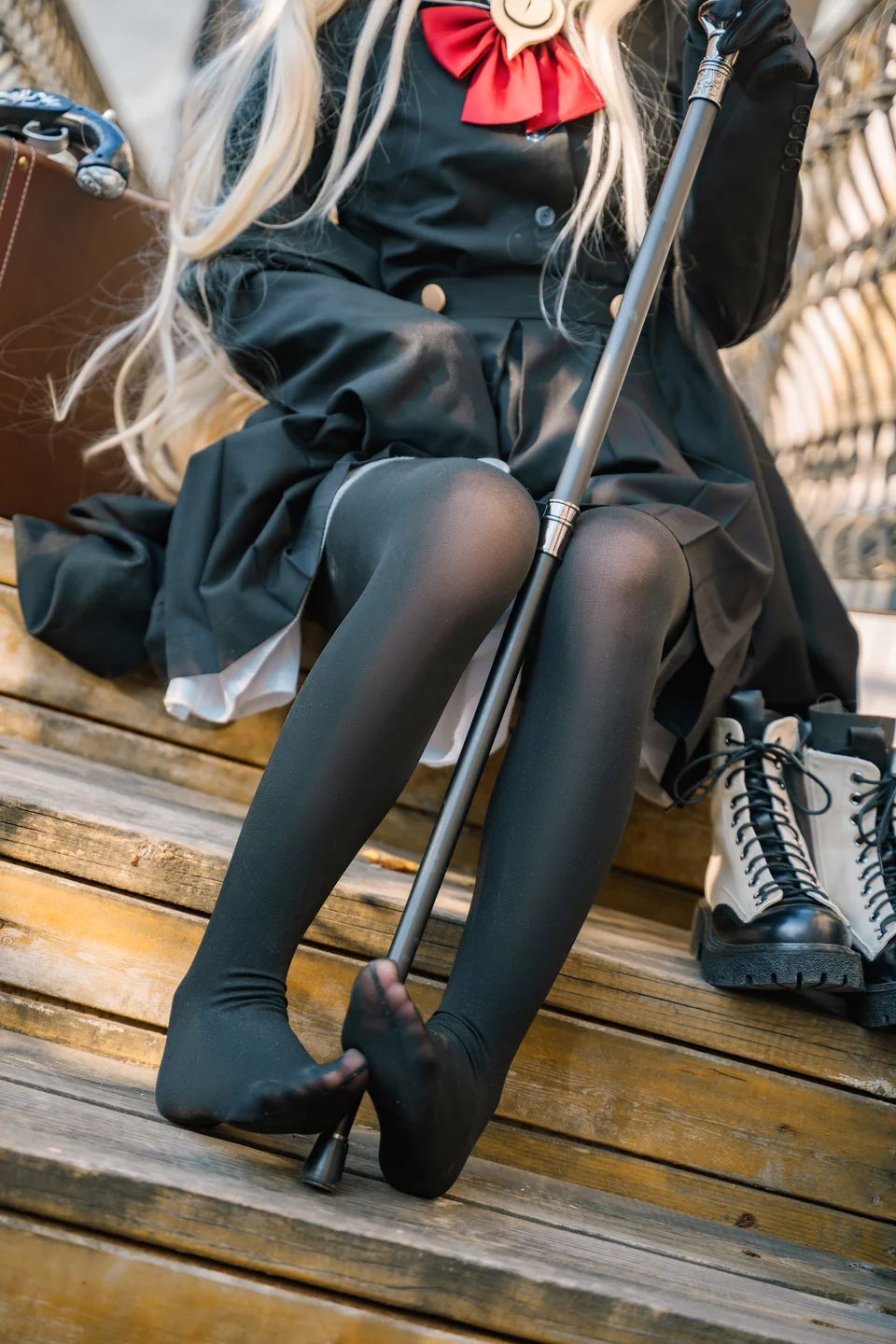 矢量鱼 - No.019 笑面教授 [37P-558MB] tg@simisebaisi 【丝足阁】026.webp